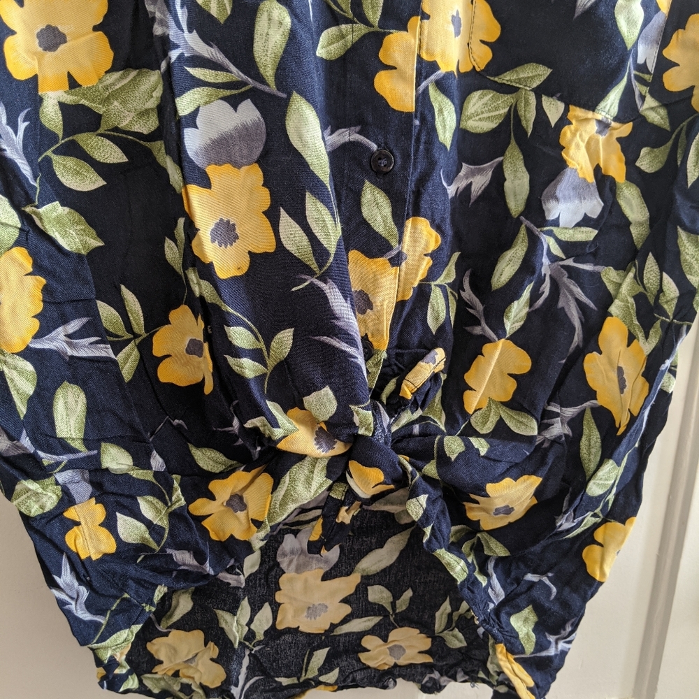 Vintage Blue Summer Floral Button Down Shirt - Picture 3 of 5